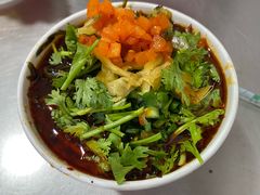 -中山牛肉肥肠粉面馆(军工社区店)