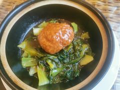 季市大肉圆-老季市·三代非遗传承·地标美食老汁鸡(工农路店)