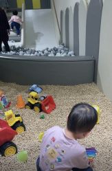 -四季宝贝婴幼儿水育成长中心(陆家嘴店)