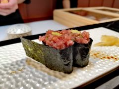 香葱吞拿鱼军舰-Sushi Hanzo半藏(天环广场店)