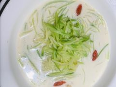 -太二酸菜鱼(财富购物中心店)
