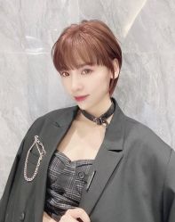 -变画·发型STUDIO