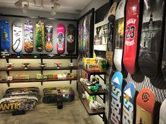 -聚点滑板SPOT SKATE(常熟路店)