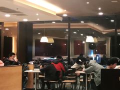 -肯德基(南京站A2检票口楼上)