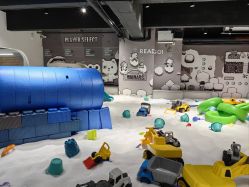 -MINI MARS KIDS CLUB亲子家庭中心(长宁天山店)