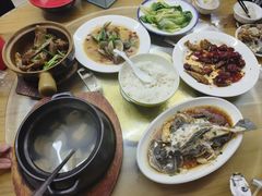 -鑫鸿达·海鲜闽菜热炒小馆(中山路店)