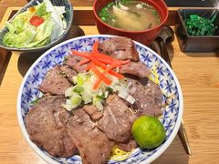 -一豚轩·烧鸟·豚骨拉面(五四路店)