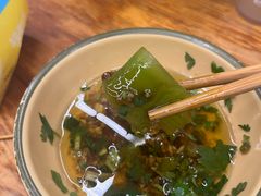 -拈签一笑黄牛肉辣卤串串