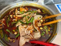 -铁锅哥米线
