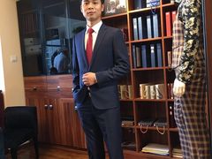 -宇翔服饰(双井桥东首城国际店)