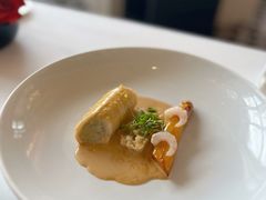法式鲜鱼伴白芦笋配XO酱-Caprice(香港四季酒店)