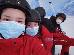 -哈尔滨热雪奇迹