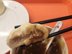 猪肉三鲜包子-天兴居(鲜鱼口街店)