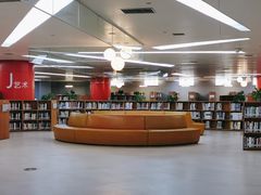 -厦门市图书馆(集美新城馆区)