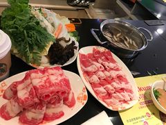 -呷哺呷哺(新世界百货望京店)
