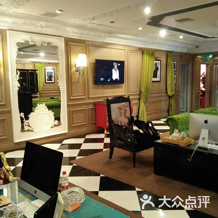 鼎极摄影个性写真会所