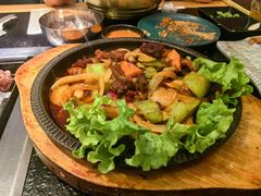 -臻牛烤肉