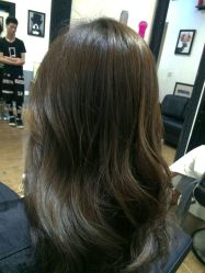 冷咖啡色很适合我-3AM HAIR SALON烫发染发接发