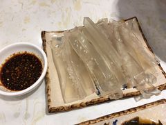 纯自制皮冻-灶座小锅烀饼·铁锅炖(道里店)