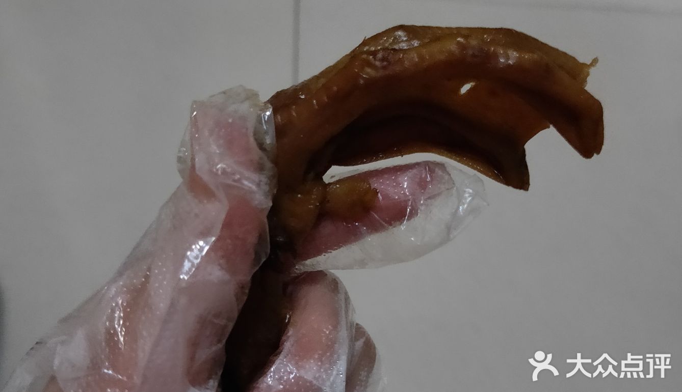 要好好的吃上一顿可口的晚餐来犒劳自己