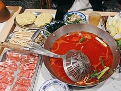 -王奋斗贵州酸汤牛肉火锅