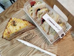 -皇冠幸福里动物奶油生日蛋糕(万达店)