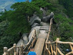 -罗田薄刀峰风景区