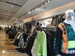 -三福时尚(三峡广场华夏银座店)