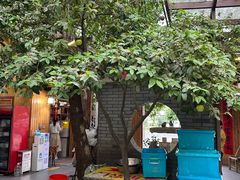 -李东农庄(中南百草园地标店)