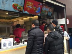 -钟方模白家肥肠粉(春熙店)