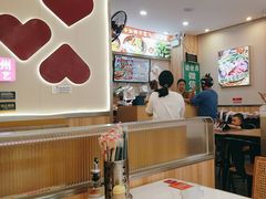 -万煲旺·香港老传承煲仔饭·猪杂汤(客村店)