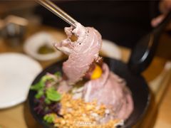 -梨大女人街