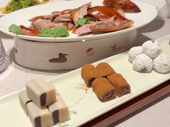 -四季民福烤鸭店(外滩外白渡桥店)