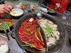 -周小明火锅(黑金冠社区店)