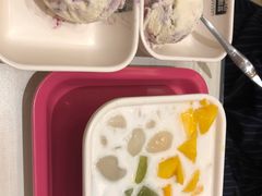 -满记甜品(日月光二店)