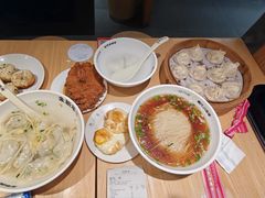 -朱新年·苏式汤团·面点(北寺塔店)