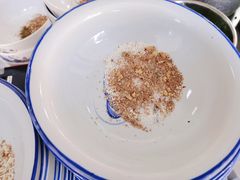 蘸料-珀玉莲花白米线店