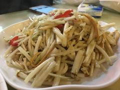 白水芹炒豆腐丝-小实惠嘉(威海路店)