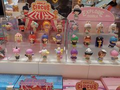 -泡泡玛特POPMART(上海环球港店)