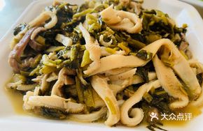 Snow Cabbage and Lamb Tripe Stir-fry