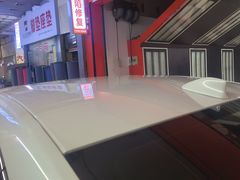 -鲨鱼皮汽车凹陷玻璃修复(静安店)