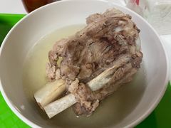 -周震馄饨