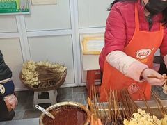 -老鼓楼麻辣烫夹馍