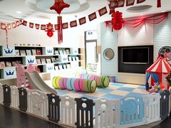 -黄浦乐烁龙鱼宝贝托育园(海潮路校区)