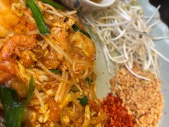 -大头虾越式风味餐厅(光明广场店)