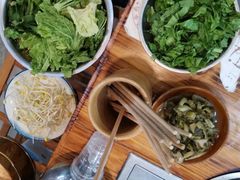 -牛喵喵铜锅牛肉馆
