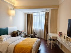 -汕头金海湾大酒店(万象城店)