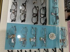 -精益眼镜(广埠屯店)
