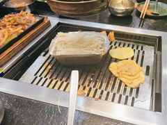 -臻牛烤肉
