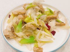-里下河土菜馆(解放路店)